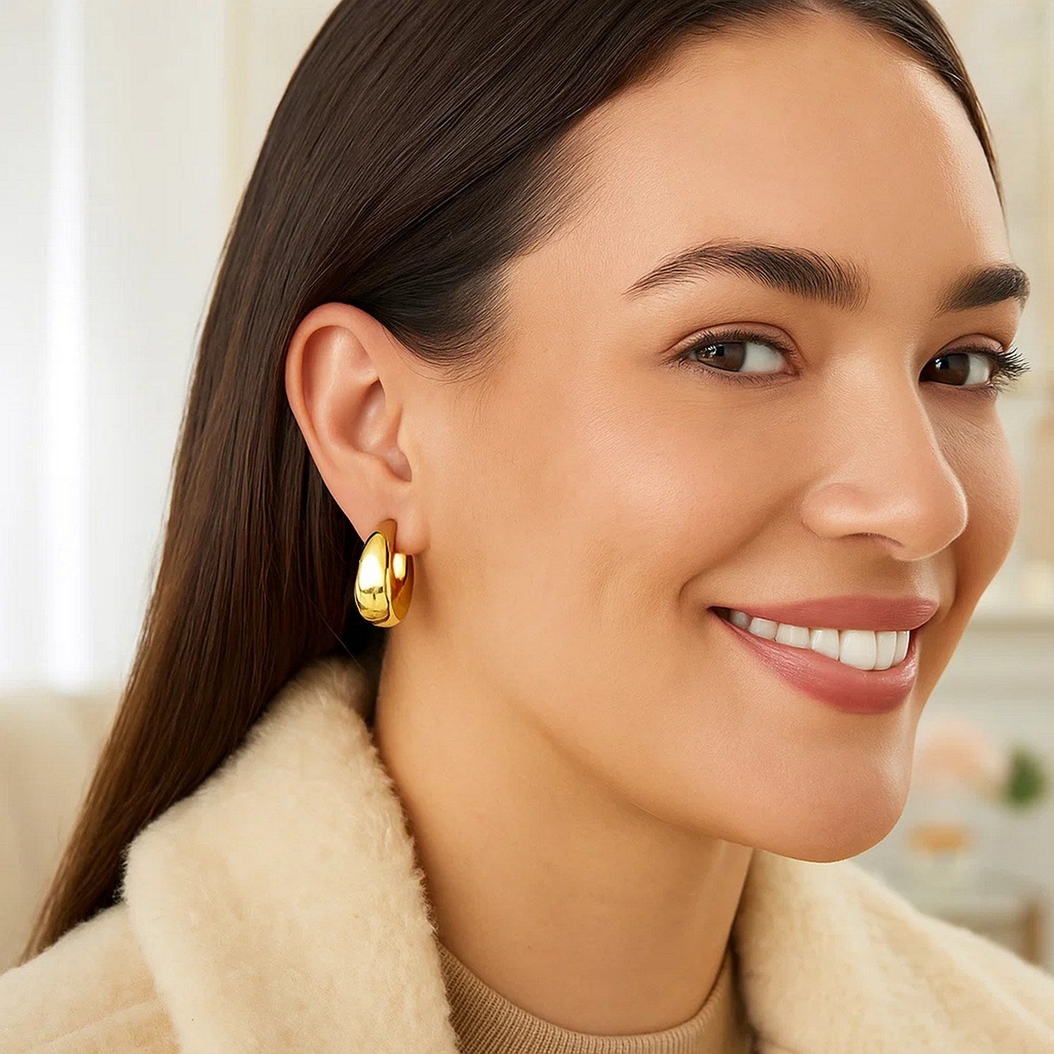 Large Tapered Hoop in 14K Yellow Gold