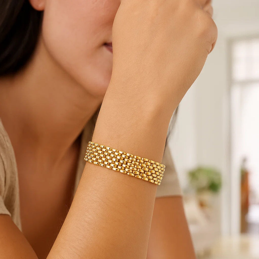 Flexible Panther Line in 14KT Yellow Gold