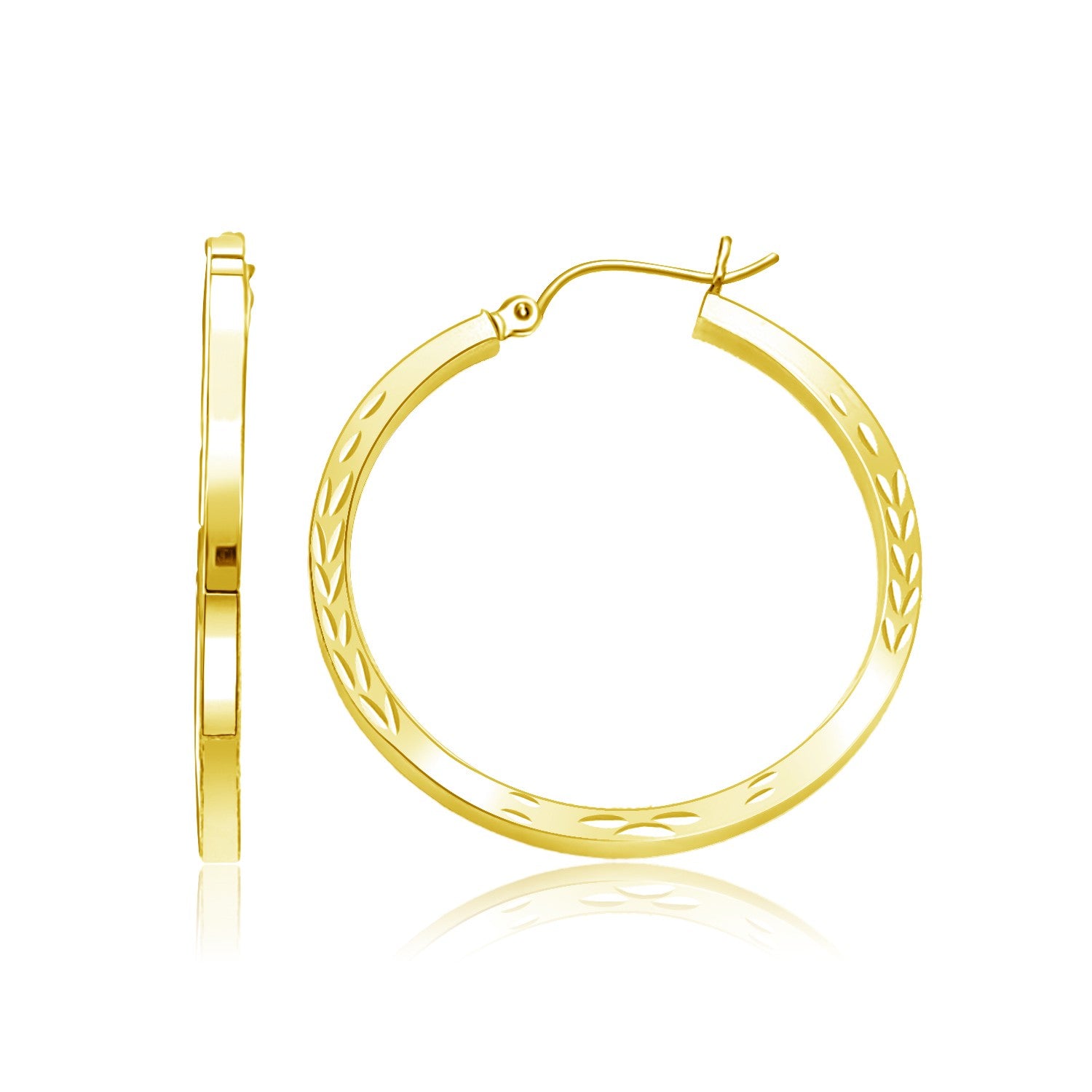 Diamond Cut Hoop in 14K Yellow Gold