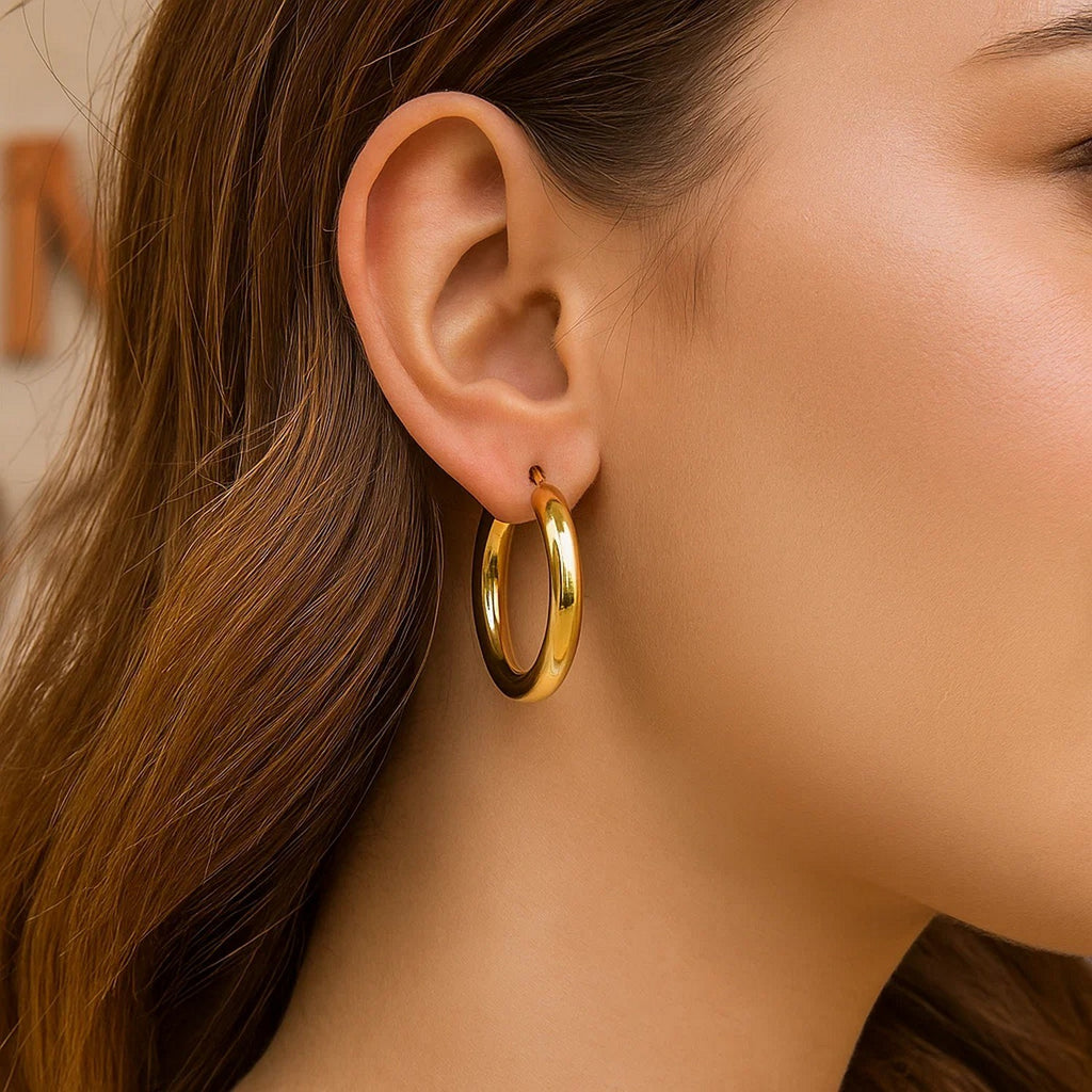 Polished Hoop in 14K Yellow Gold