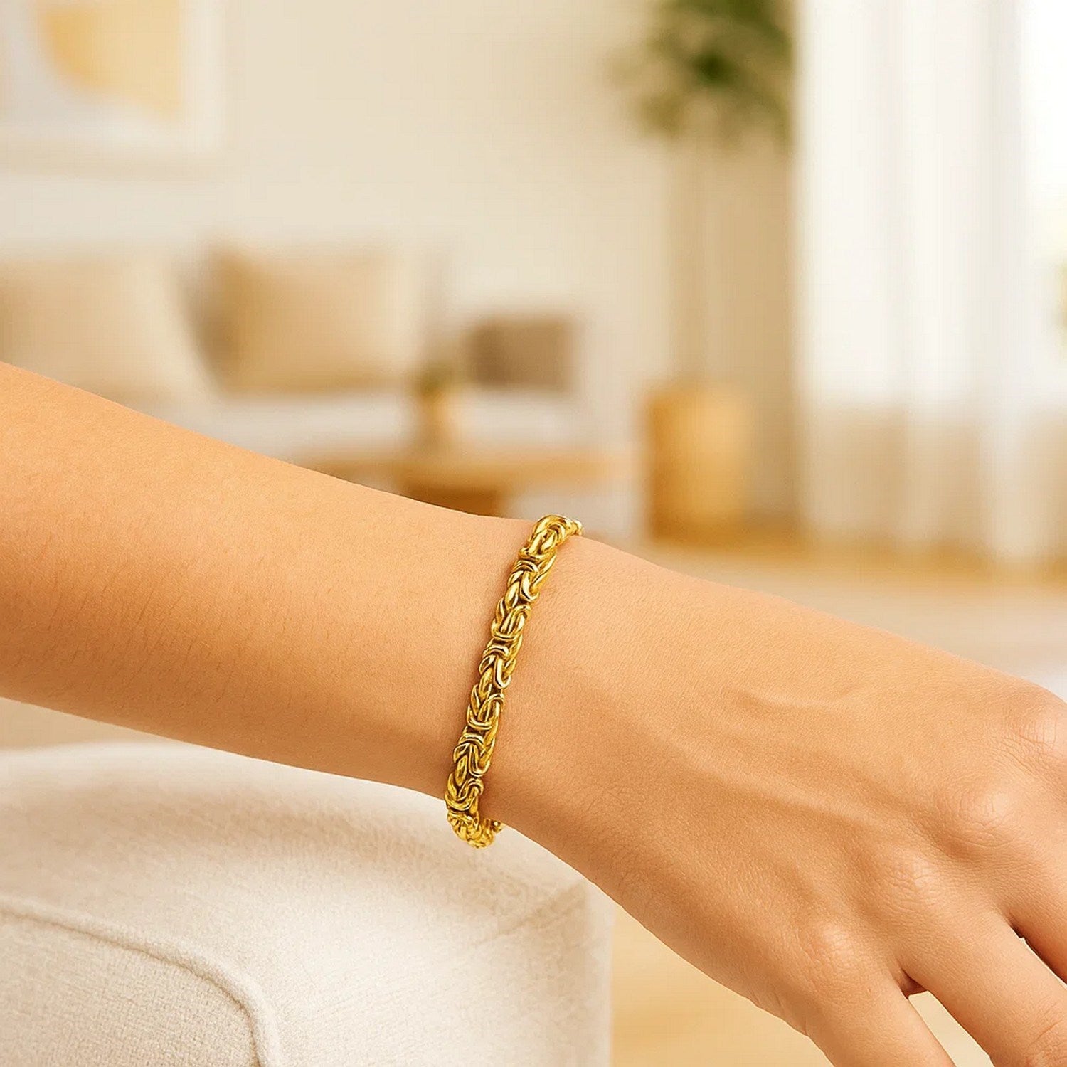 Byzantine Link Stylish in 14KT Yellow Gold