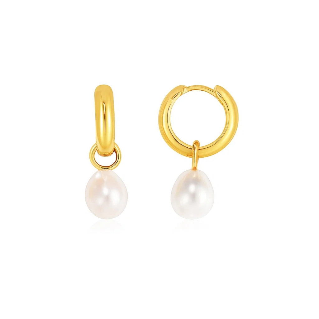 Small Hoop with Pearls in 14K Yellow Gold