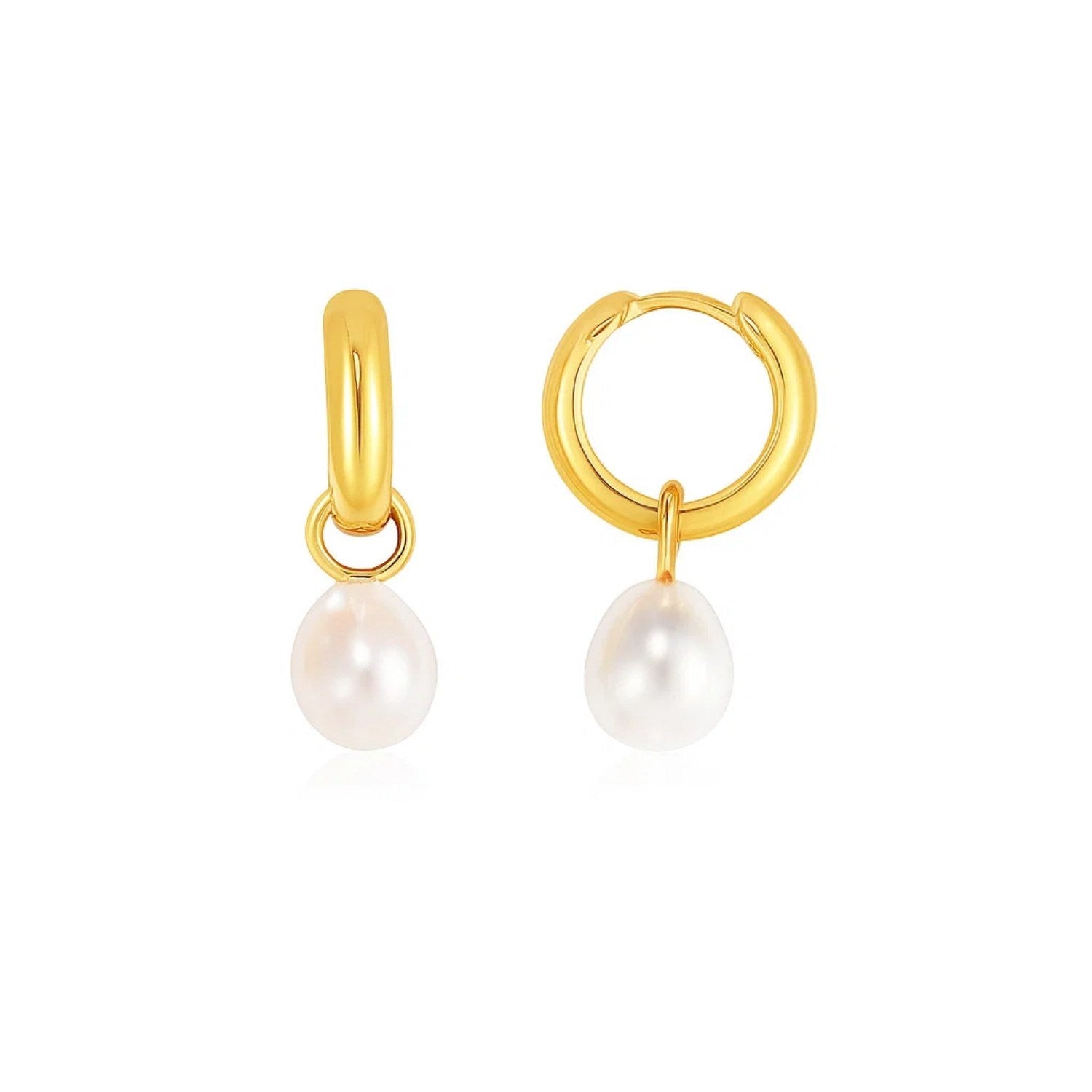 Small Hoop with Pearls in 14K Yellow Gold