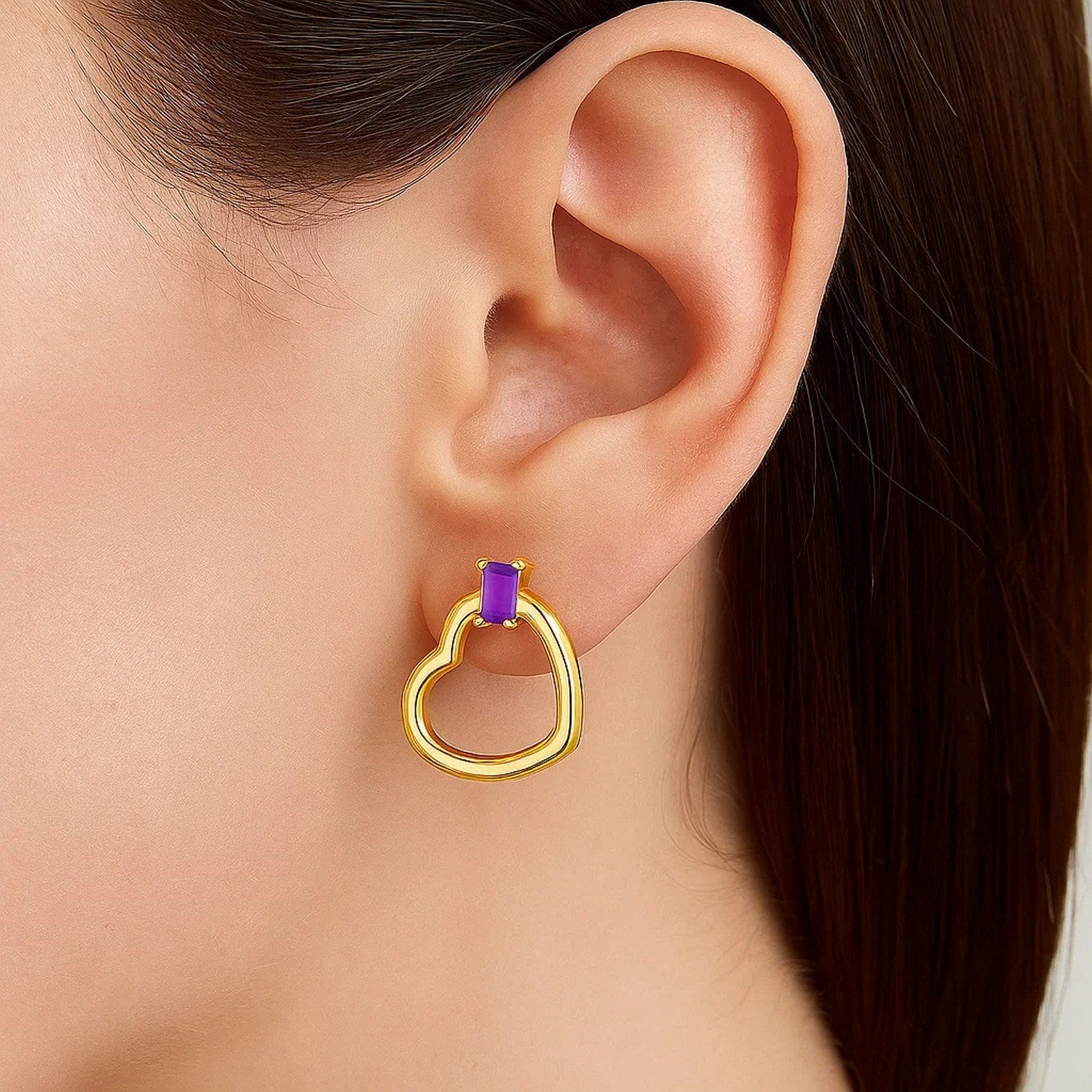Amethyst Gemstone Baguette in 14K Yellow Gold