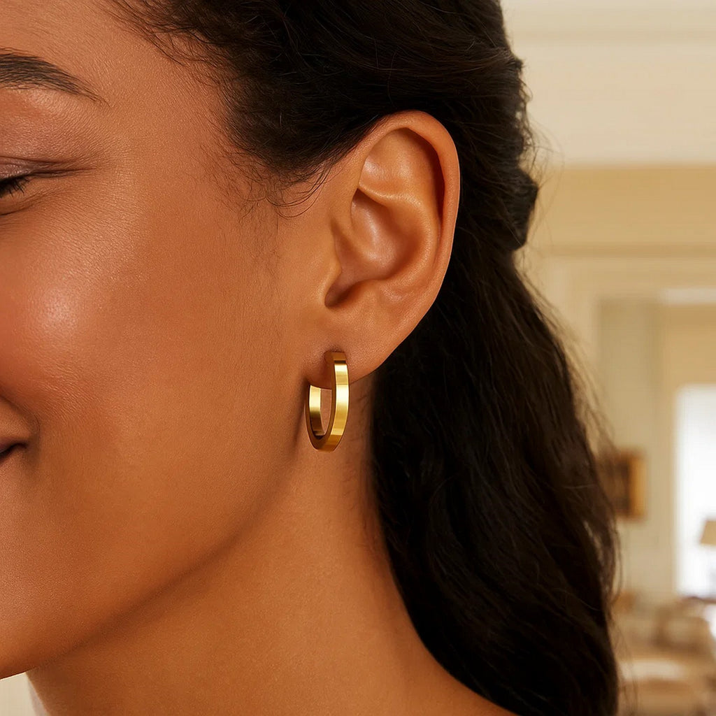 Square Tube Hoop in 14K Yellow Gold