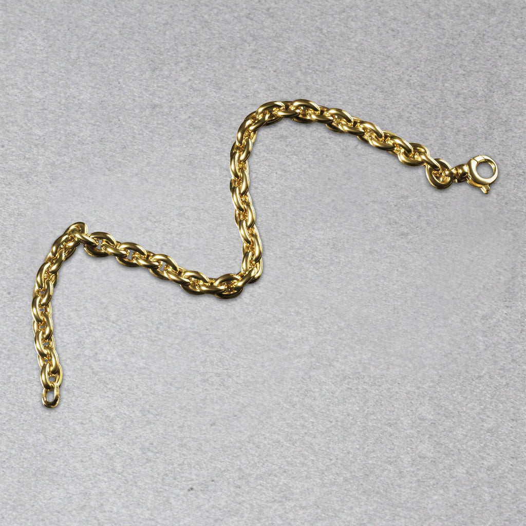 Polished Oval Link in 14KT Yellow Gold