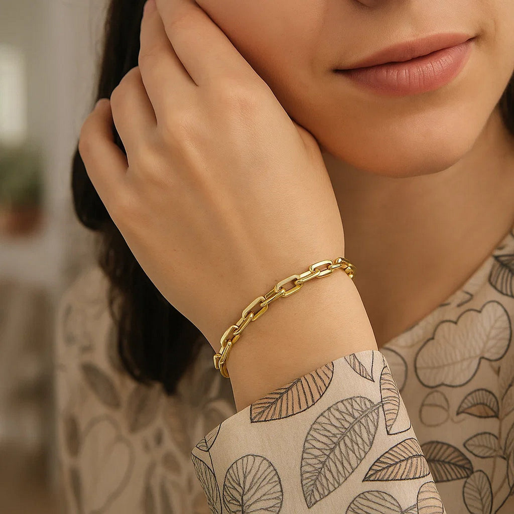 7 1/2 inch Paperclip Chain in 14KT Yellow Gold