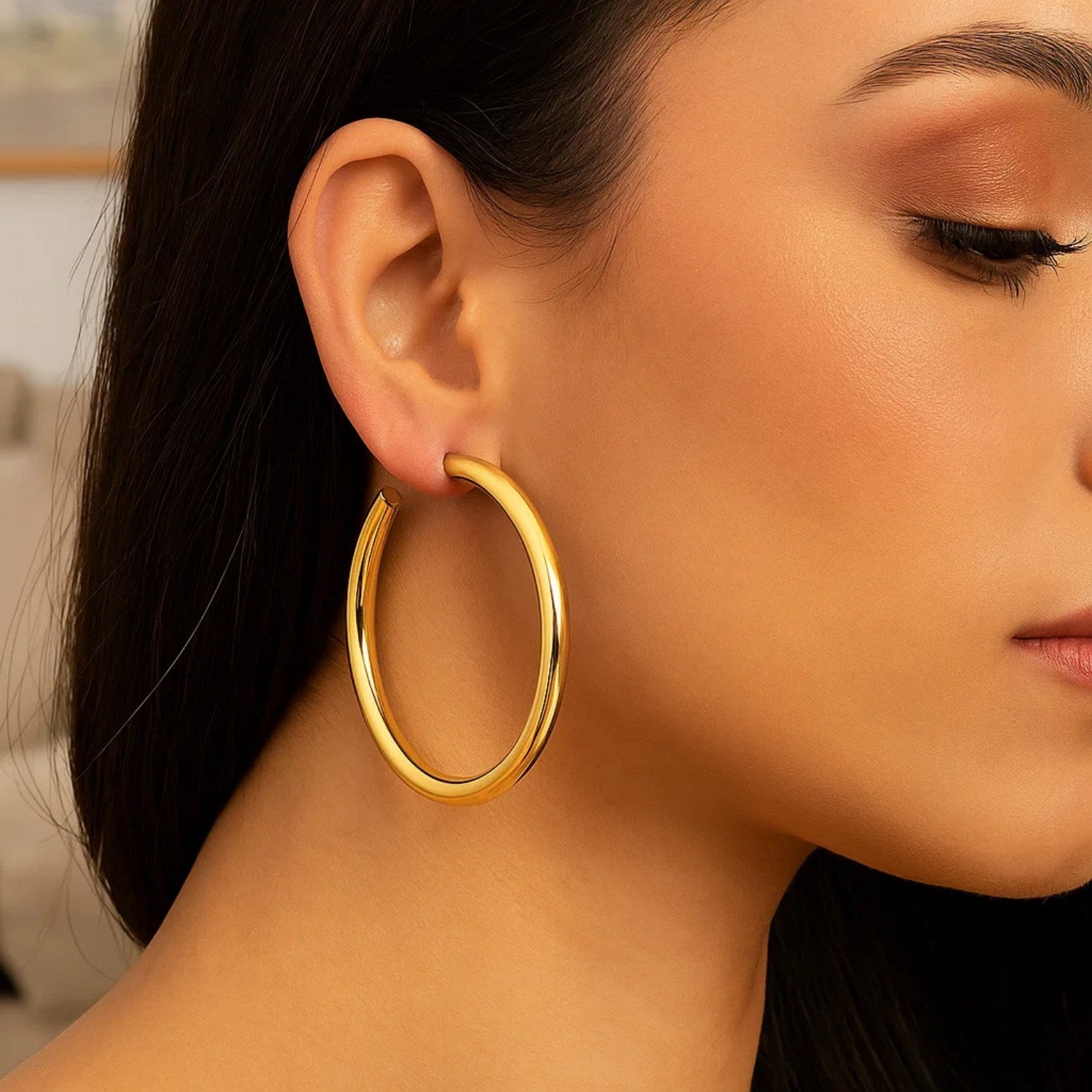Polished Hoop in 14K Yellow Gold