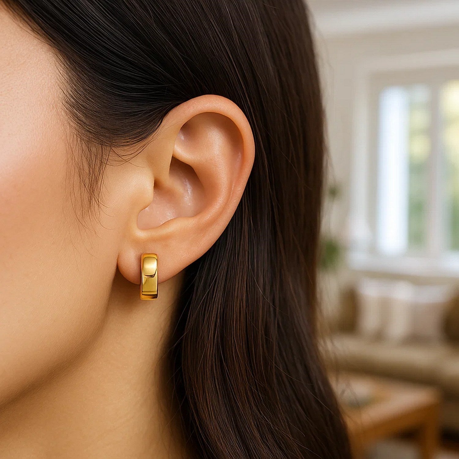 Snuggable Hoop in 14K Yellow Gold