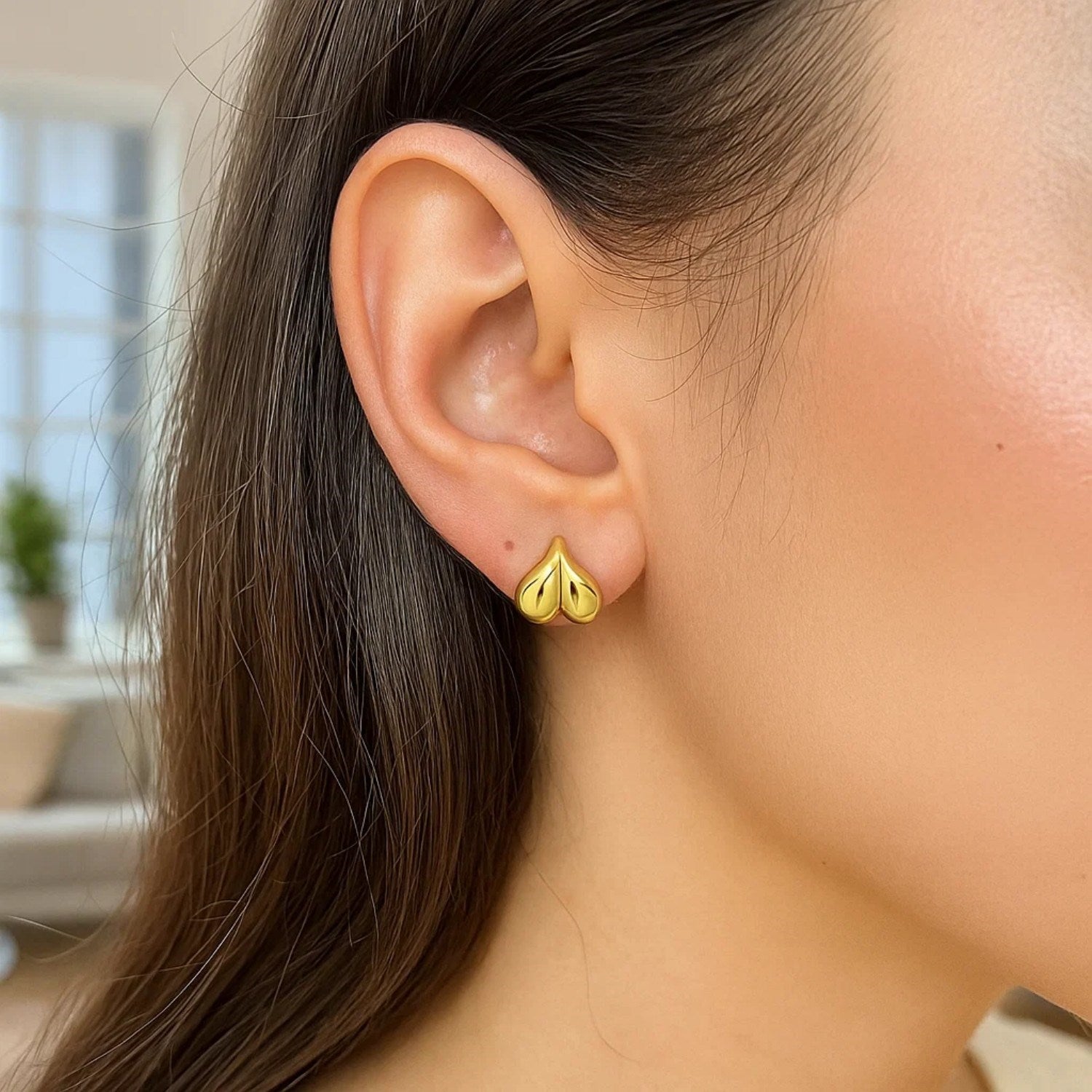 Puffed Bubble Heart Stud in 14K Yellow Gold
