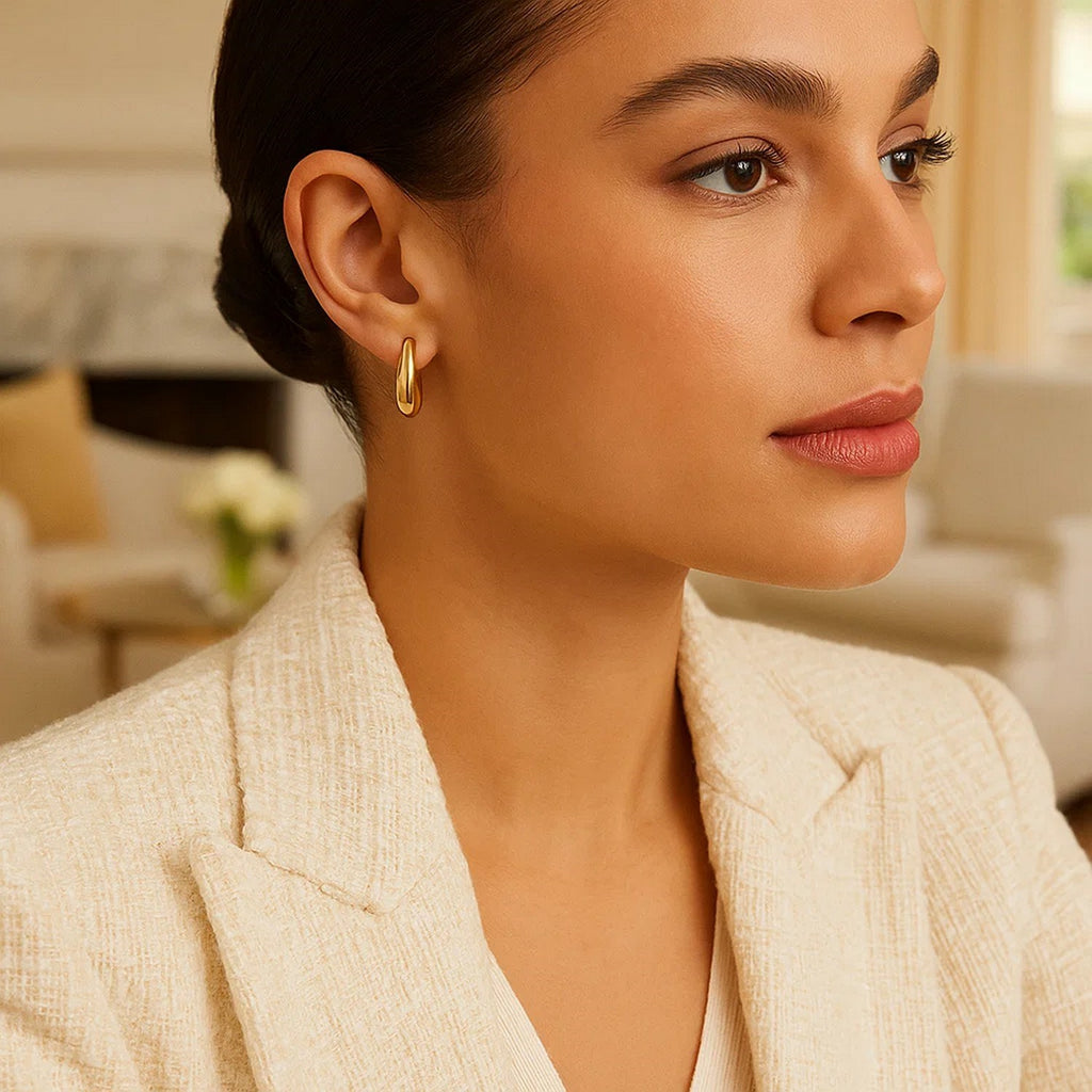 Medium Tapered Hoop in 14K Yellow Gold