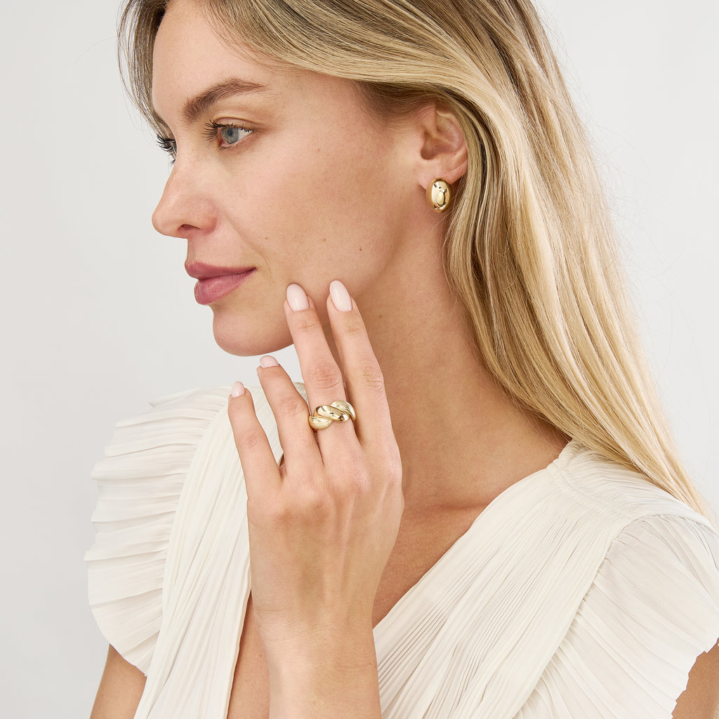 Textured and Polished Twist Ring — MOD1